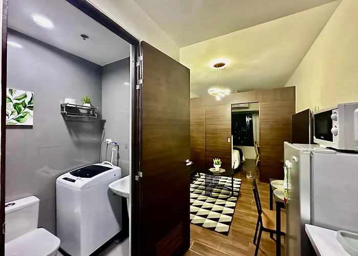 Myscape At Air Residences Makati Aparthotel
